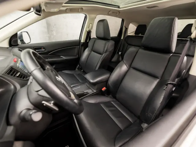 Honda CR-V 2.0 AWD Executive Sport 2013 Benzine 17