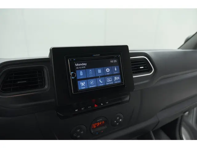 Opel Movano 2.3 Turbo L2H2 DC 2022 Diesel 38