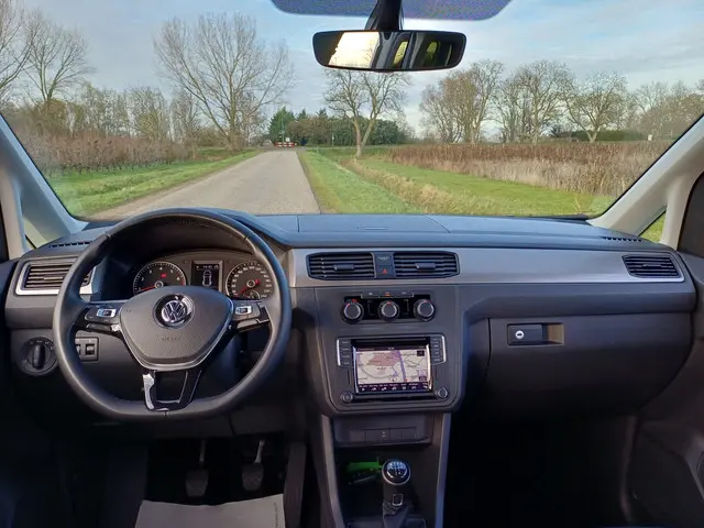 Volkswagen Caddy 1.2 TSI Trendline 2018 Benzine 31