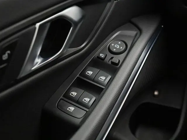 BMW 3 Serie Sedan 320e 2025 Hybride Benzine 21