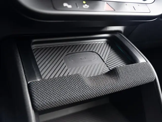 MINI Countryman C 2025 Benzine 34