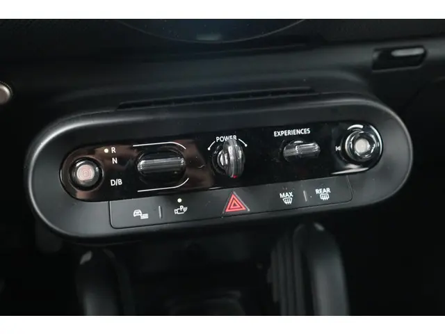 MINI 3-Deurs Cooper E 2024 Elektrisch 22