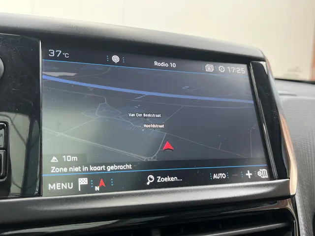 Peugeot 2008 PureTech 110 GT-line 2018 Benzine 12