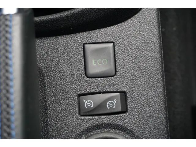 Renault Captur 1.3 TCe Version S 2018 Benzine 19