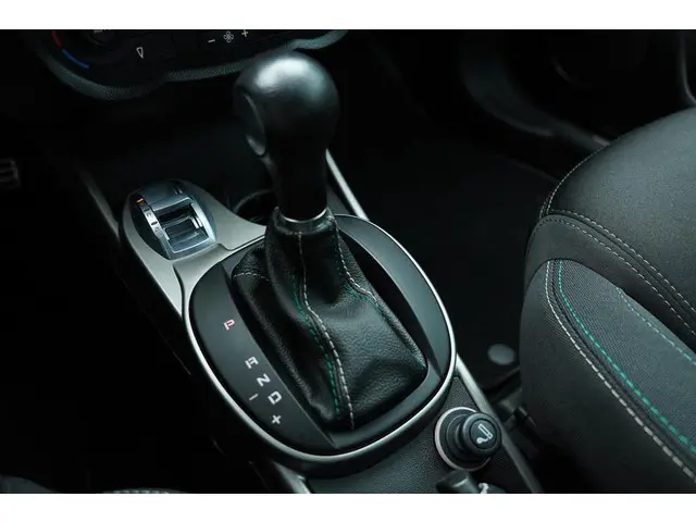Alfa Romeo MiTo 1.4 T Quadrifoglio Verde 2014 Benzine 25