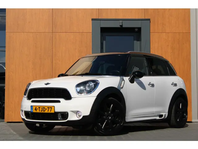 MINI Countryman 1.6D | Xenon | Clima | Origineel NL 2014 Diesel