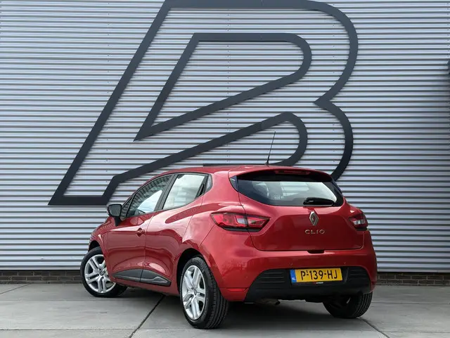 Renault Clio 0.9 TCe Limited 2018 Benzine