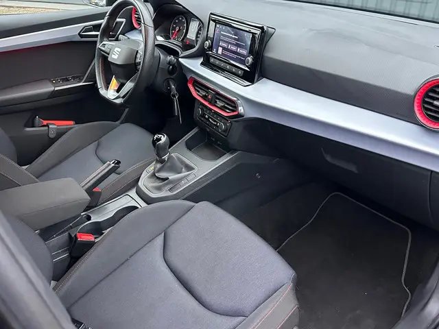 SEAT Ibiza 1.0 EcoTSI FR 2022 Benzine 29