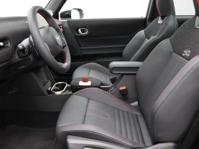 MINI 3-Deurs Cooper S 2024 Benzine 9