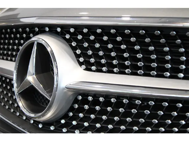 Mercedes-Benz E-Klasse Coupé 200 Premium 2019 Benzine 6
