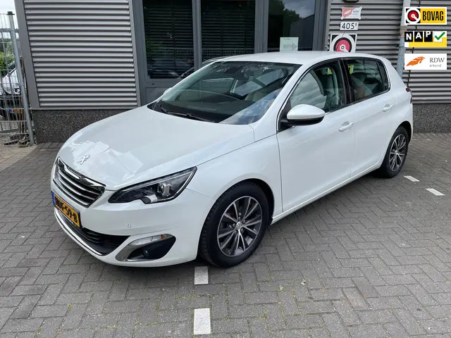 Peugeot 308 1.2 PureTech Active 2015 Benzine