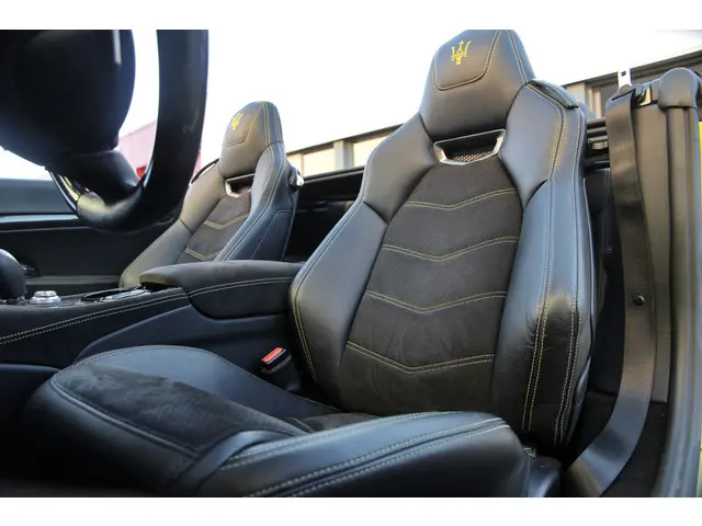 Maserati GranCabrio 4.7 Sport 2019 Benzine 46