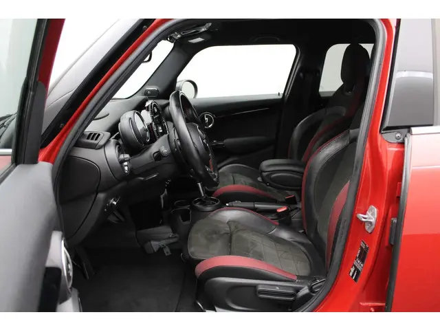 MINI Cooper S Mini 2.0 Chili Serious Business 2017 Benzine 8