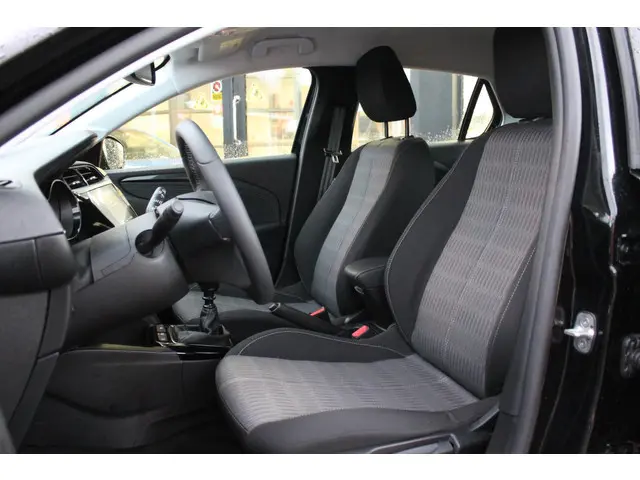 Opel Corsa 1.2T 100PK Led/Camera/PDC/LMV/Navi! 2023 Benzine 15