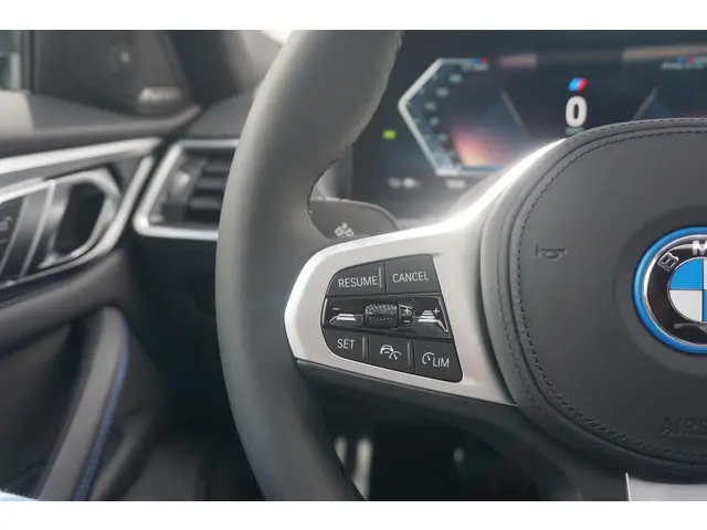 BMW i4 eDrive35 2024 Elektrisch 12