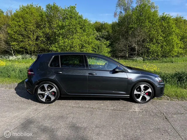 Volkswagen Golf 2.0 TSI | VERKOCHT 2016 Benzine 4