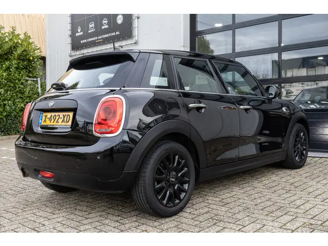 MINI One Mini 1.5 Business Edition 2020 Benzine 8