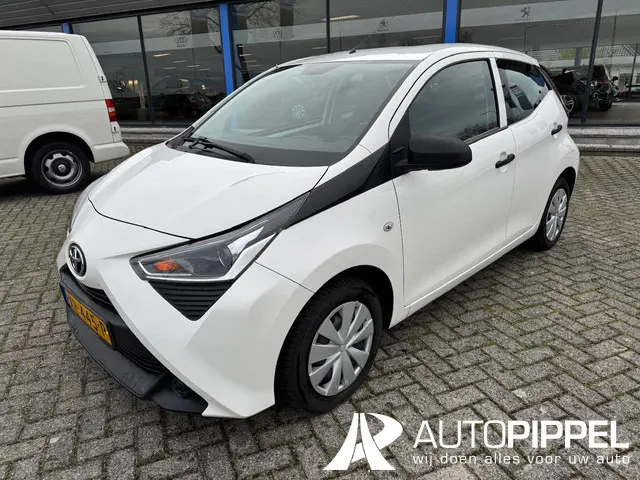 Toyota Aygo 1.0 VVT-i x-fun 2019 Benzine