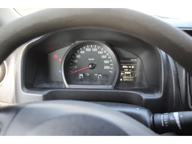 Nissan NV200 MARGE BUS 1.5 dCi Optima 2018 Diesel 18