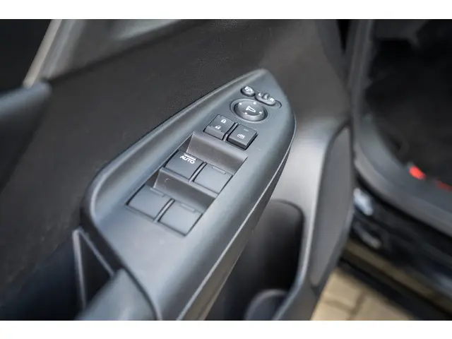 Honda Jazz 1.3i VTEC COMFORT 2019 Benzine 37