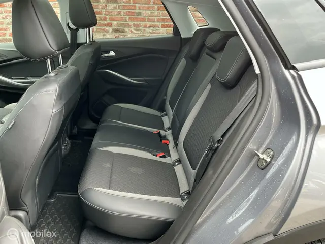 Opel Grandland X 1.2 Turbo Ultimate 2018 Benzine 18