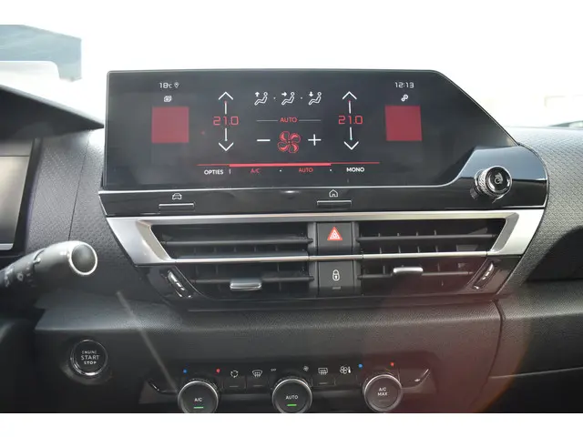 Citroën C4 Puretech EAT8 Business Plus 2021 Benzine 30