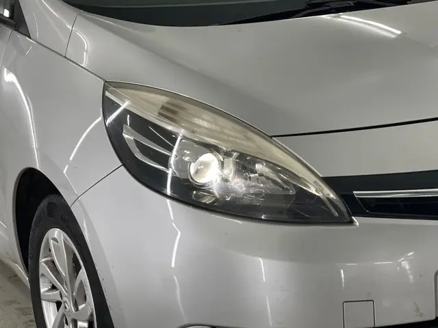 Renault Scénic 1.2 TCe Expression 2013 Benzine 11