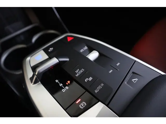 BMW iX2 eDrive20 2025 Elektrisch 23