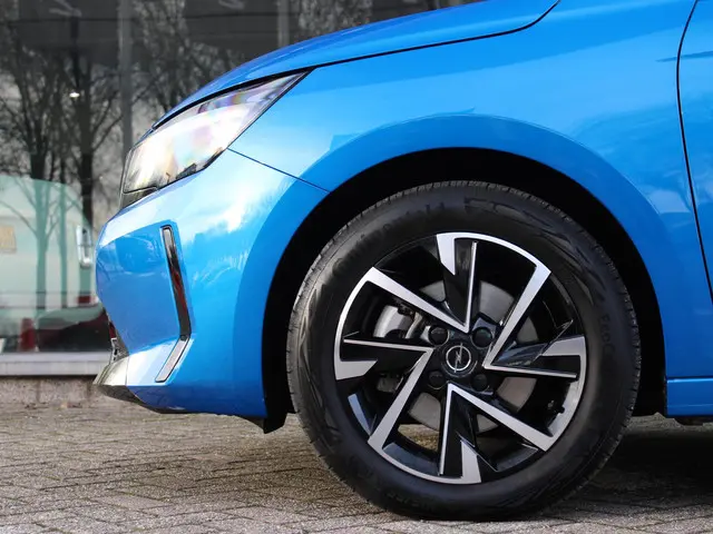 Opel Corsa 1.2 Turbo Hybrid Yes 2025 Hybride Benzine 10