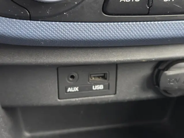 Hyundai i10 1.0i i-Motion Comfort 2017 Benzine 15