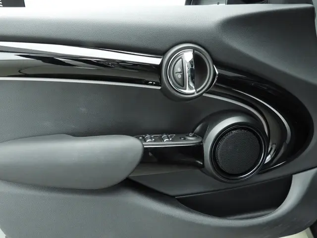 MINI 5-Deurs Cooper 2022 Benzine 20