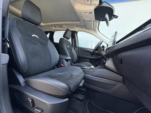 Ford Kuga 2.5 FHEV Active X 2024 Hybride Benzine 24