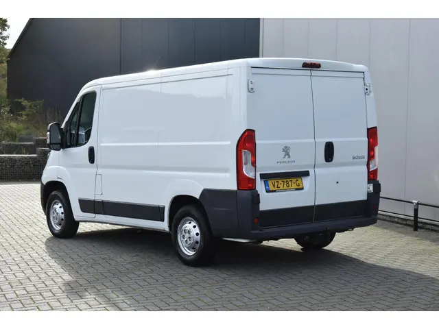 Peugeot Boxer Bestel 330 2.2 HDI L1H2 XR 2016 Diesel 6