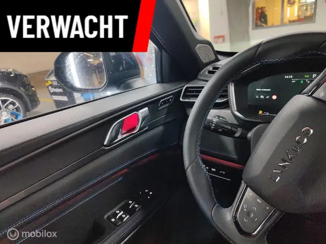 Lynk & Co 01 1.5 2024 Hybride Benzine 7