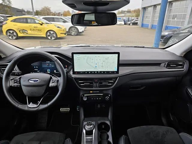 Ford Kuga 2.5 FHEV Active X 2024 Hybride Benzine 29