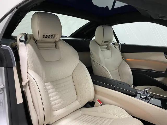 Mercedes-Benz SL 500 2014 Benzine 4