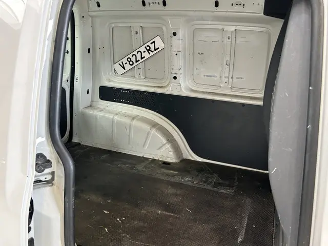 Volkswagen Caddy 1.6 TDI 2012 Diesel 7
