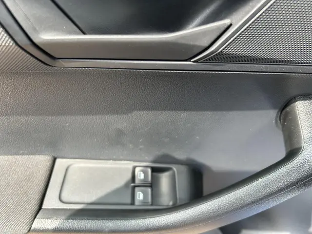 Škoda Fabia 1.0 Active 2015 Benzine 9