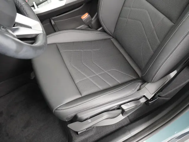 BMW iX1 eDrive20 67 kWh 2024 Elektrisch 12