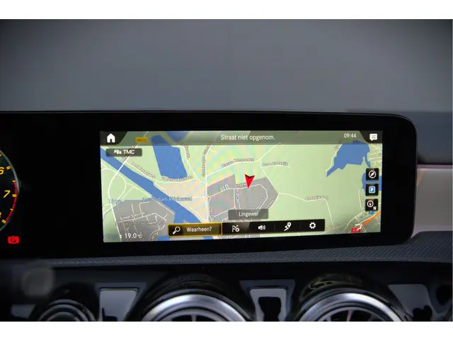 Mercedes-Benz A-Klasse AMG 35 4MATIC 2022 Benzine 57