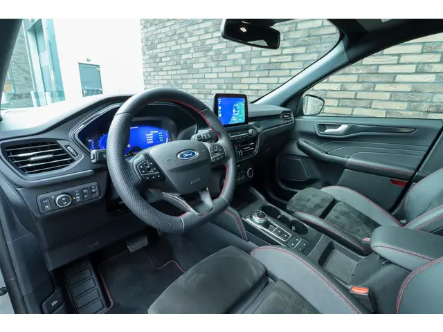 Ford Kuga 2.5 PHEV ST-Line X 2023 Hybride Benzine 5