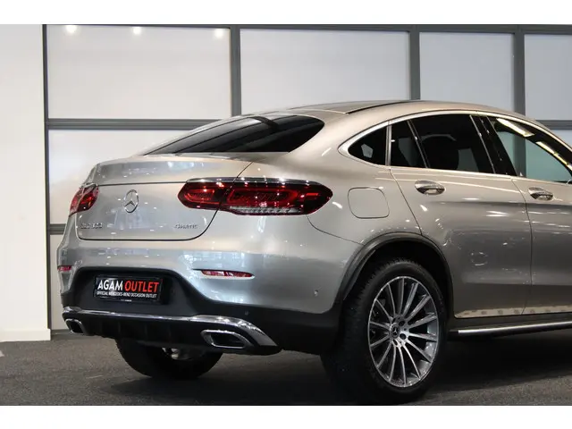 Mercedes-Benz GLC Coupé 300 4MATIC Premium 2019 Benzine 15