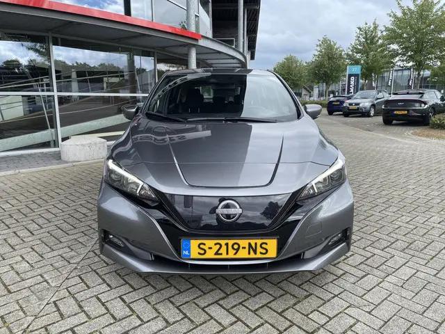 Nissan Leaf Acenta 40 kWh 2023 Elektrisch 23
