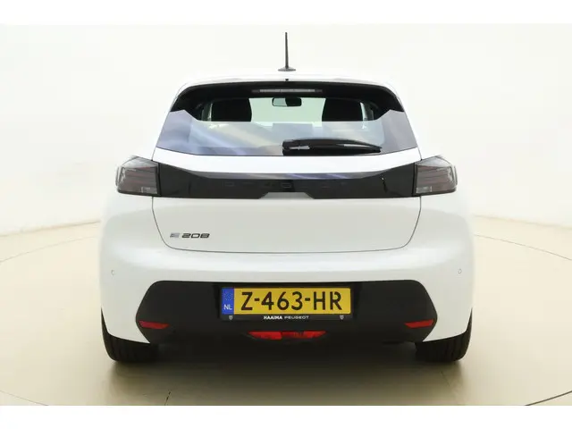 Peugeot e-208 EV Active 50 kWh 2024 Elektrisch 11