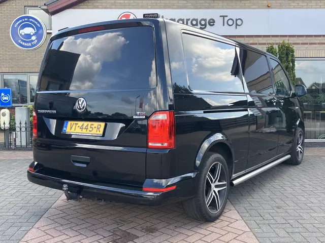 Volkswagen Transporter 2.0 TDI L2H1 Highline 2016 Diesel 12