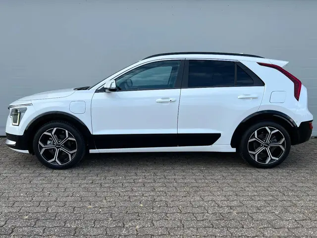 Kia Niro 1.6 GDI PHEV Executive line 2022 Hybride Benzine 3