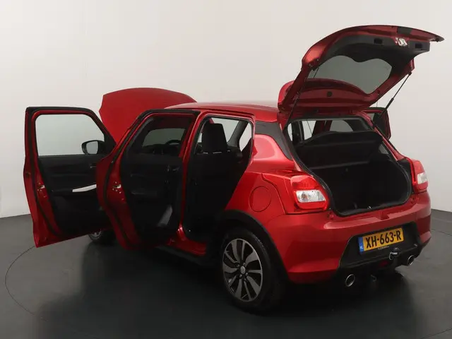 Suzuki Swift 1.2 Sportline 2018 Benzine 19