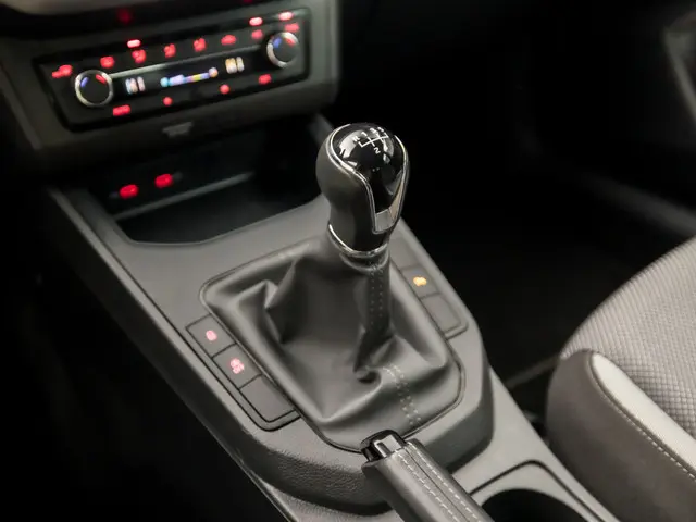 SEAT Ibiza 1.0 TSI Sport 2021 Benzine 10