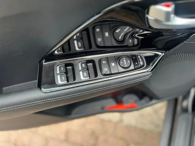 Kia Niro 1.6 GDi Hybrid DynamicLine 2019 Hybride Benzine 15