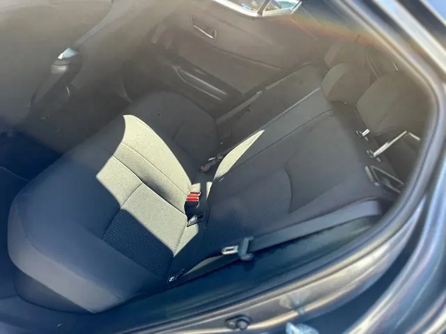 Toyota C-HR 1.8 Hybrid Active 2018 Hybride Benzine 21
